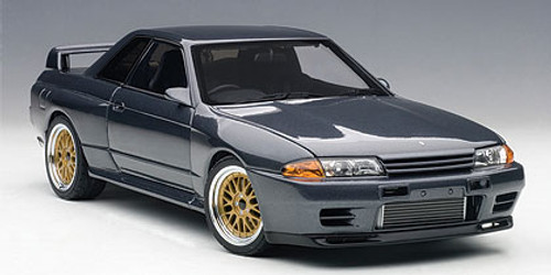 1/18 AUTOart Nissan Skyline GT-R GTR (R32) GROUP A 1990 CALSONIC