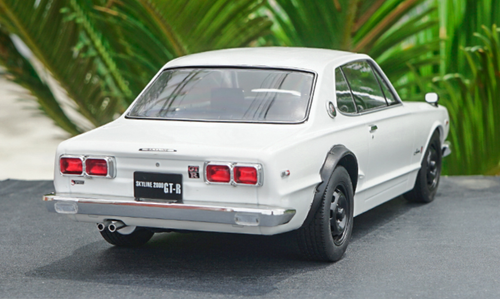 1/18 Triple9 Triple 9 Collection Nissan SKYLINE GTR GT-R KPGC10 (White) Diecast Car Model