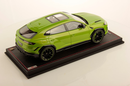 1/18 MR Collection Lamborghini Urus S (Verde Mantis Green) Resin Car Model Limited 49 Pieces