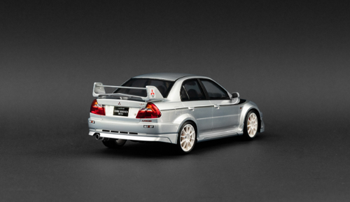 1/18 POPRACE Mitsubishi Evolution Tommi Makinen Edition Silver Display case and base Resin Car Model 