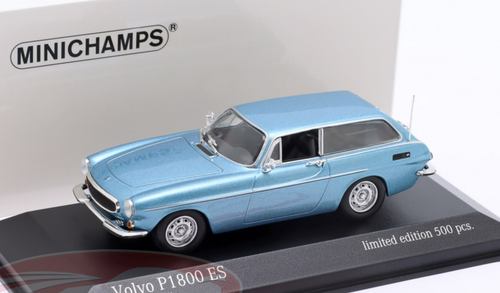 1/43 Minichamps 1971 Volvo P1800 ES (Ice Blue Metallic) Car Model