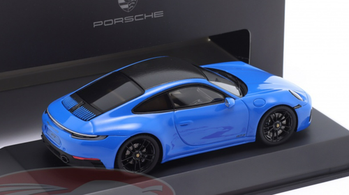 1/43 Dealer Edition 2022 Porsche 911 (992) Carrera 4 GTS Coupé (Shark Blue) Car Model