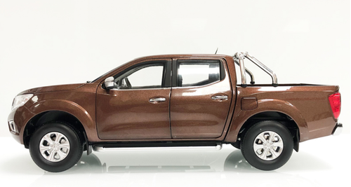 nissan frontier diecast