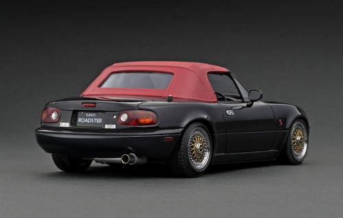 1/18 Ignition Model Mazda MX-5 Eunos Roadster (NA) Blue 