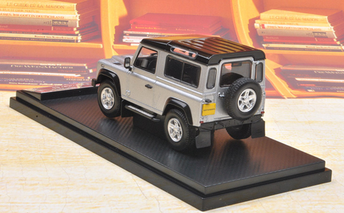 1/43 Almost Real Almostreal Land Rover Defender 90 Short Wheelbase SWB (Silver) Diecast Car Model Limited 999