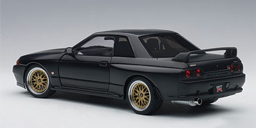 1/18 AUTOart Nissan Skyline GT-R GTR (R32) V-SPEC II TUNED VERSION (MATT BLACK) Limited 1500 Diecast Car Model 77418