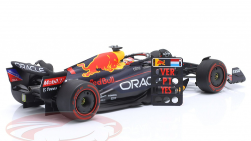 1/18 Spark 2022 Formula 1 Max Verstappen Red Bull RB18 #1 Winner Dutch GP Car Model