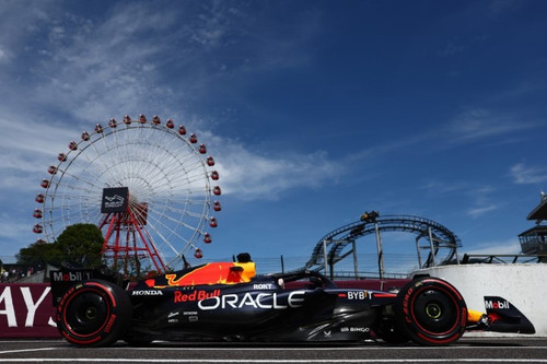 1/43 Minichamps 2023 Formula 1 Oracle Red Bull Racing RB19 Max Verstappen Japanese GP Winner Car Model