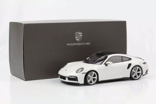 1/18 Dealer Edition 2021 2022 Porsche 911 (992) Turbo S (White