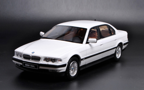 1/18 OTTO BMW E38 7 Series 750iL (White) Resin Car Model Limited 500