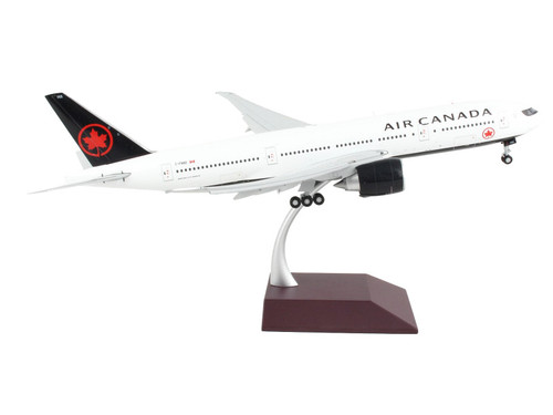 Boeing 787-9 Commercial Aircraft with Flaps Down 