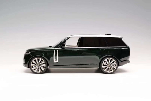 1/18 Motorhelix 2022 Land Rover Range Rover Autobiography Extended Wheelbase (British Racing Green) Resin Car Model Limited 88 Pieces