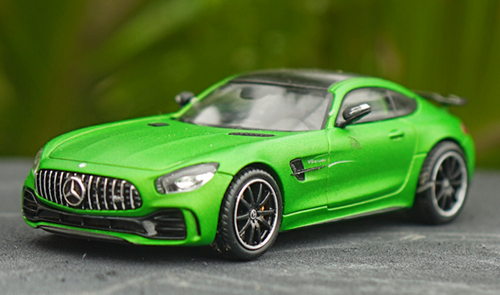 1/43 Dealer Edition Mercedes-Benz Mercedes AMG GTR GT R (Green) Diecast Car Model