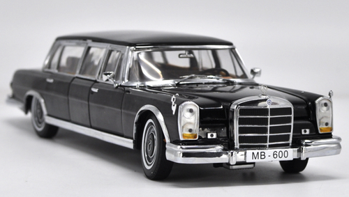 1/18 Sunstar 1966 Mercedes-Benz Mercedes MB S-Class S600 Pullman Hardtop (Black) Diecast Car Model