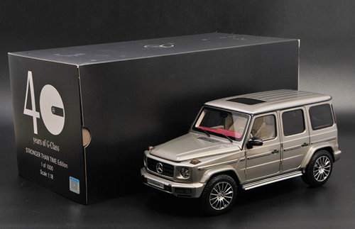 1/18 Dealer Edition Mercedes-Benz Mercedes 40 Years of G-Class G-Klasse G500 Stronger Than Time Edition (Mojave Silver Metallic) Diecast Car Model Limited