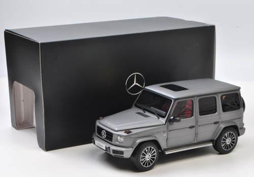 1/18 Dealer Edition 2019 Mercedes-Benz Mercedes G-Class G-Klasse G500 (Matt Silver / Designo Platinum Magno) Diecast Car Model