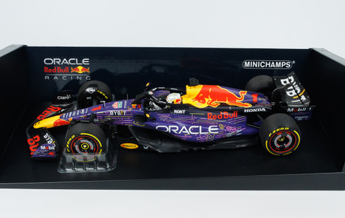1/18 Minichamps 2023 Formula 1 Max Verstappen Red Bull RB19