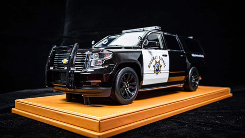 1/18 GOC & Vehicle Art 2015 Chevrolet Chevy Suburban Highway Patrol CHP Police Car Resin Car Model Limited 99 Pieces