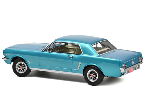 Ford Mustang 1/2 1964 Cabriolet Voiture miniature au 1/24 Modèle