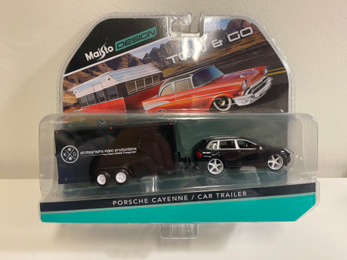 1/64 マイスト PORSCHE CAYENNE 牽引車 Porsche Cayenne Black and Car Trailer Tow & Go 1/64 Diecast Model
