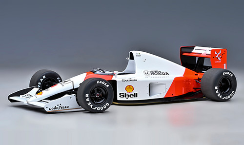 1/18 AUTOart 1991 Formula 1 McLaren Honda MP 4/6 Japanese GP Ayrton Senna #1 Car Model