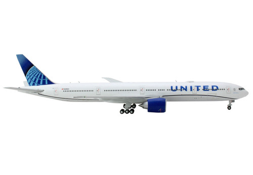 Boeing 777-300ER Commercial Aircraft "United Airlines" White with Blue Tail 1/400 Diecast Model Airplane by GeminiJets