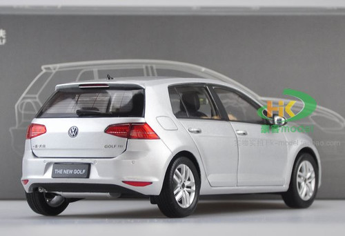 1/18 Dealer Edition Volkswagen VW Golf GTI 7th Generation (White
