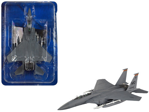 Boeing F-15E Strike Eagle Aircraft "391st Fighter Squadron 366th Fighter Wing" (2010) United States Air Force 1/100 Diecast Model by Hachette Collections