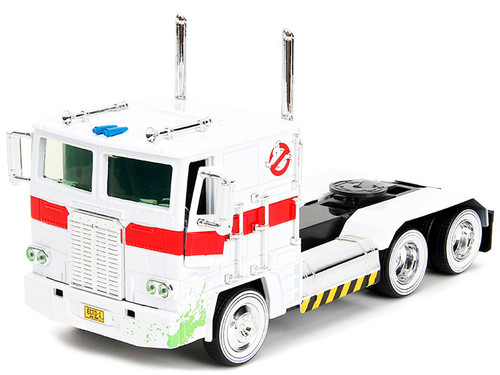 G1 Autobot Optimus Prime Truck White with Robot on Chassis from "Transformers" TV Series - "Ghostbusters" (1984) Movie Crossover "Hollywood Rides" Series 1/24 Diecast Model by Jada