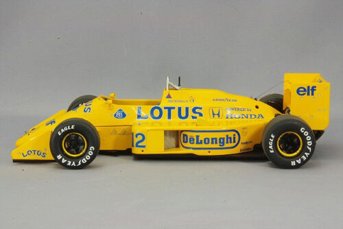 1/18 AUTOart 1987 Lotus 99T Honda Formula 1 Japanese GP S