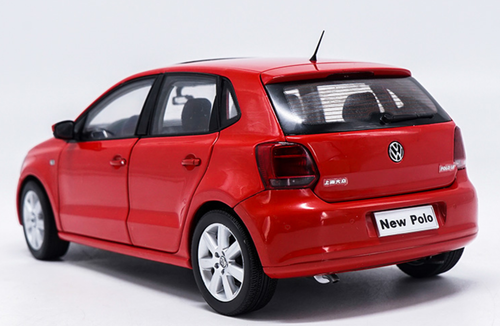 1/18 Dealer Edition 2013 Volkswagen VW Polo (Red) Diecast Car Model