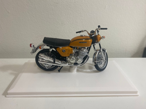 MINT NO BOX 1/18 Norev 1969 Honda CB750 (Orange Metallic) Car Model