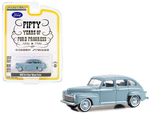 1/64 Greenlight 1946 Ford Super Deluxe Fordor Light Blue 