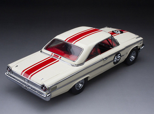 1/18 Sunstar 1963 Ford Galaxie 500 XL Diecast Car Model