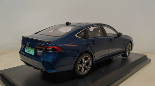 1/18 Dealer Edition 2023 Honda Inspire (Blue) Diecast Car Model