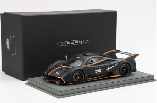♥ 1/18 BBR Pagani Huayra R (Shiny Black & Grass Green Carbon