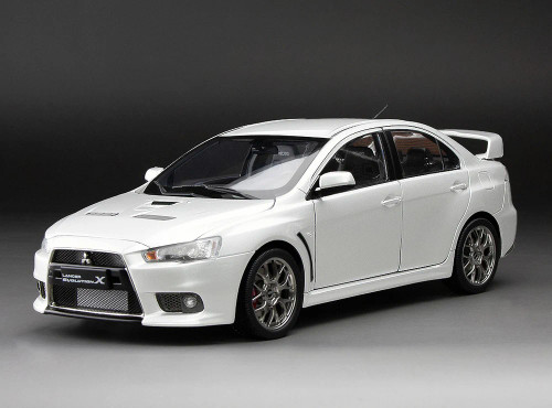 1/18 Sunstar Mitsubishi Lancer Evolution X (White) Diecast Car Model
