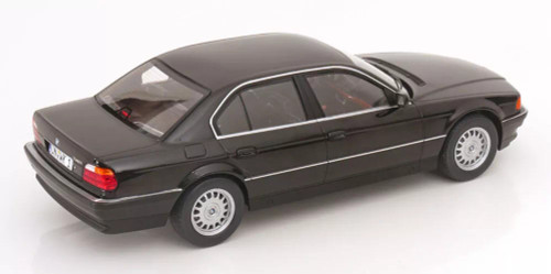 1/18 KK 1994-2001 BMW 7 Series E38 740i (Silver) Diecast Car