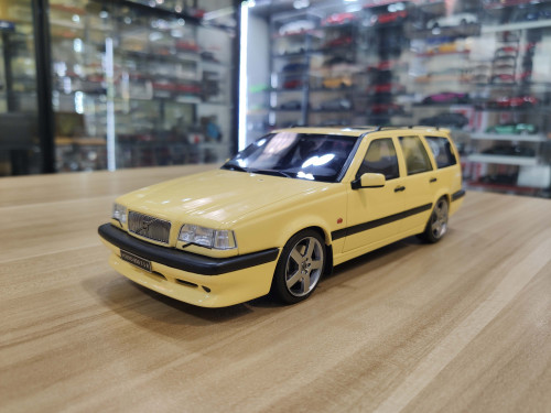 1/18 OTTO Volvo 850 R (Red) Resin Car Model - LIVECARMODEL.com