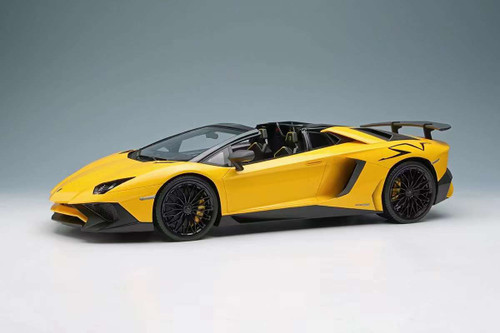 1/18 Make Up 2015 Lamborghini Aventador LP750-4 SV Roadster