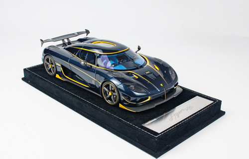 1/18 HH Model Koenigsegg Agera RS (Agera Naraya Carbon Blue with Gold Accent) Enclosed Resin Car Model