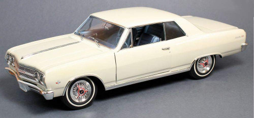 1/18 ACME L79 Code 1965 Chevrolet Chevy Chevelle Malibu SS (white) Diecast Car Model