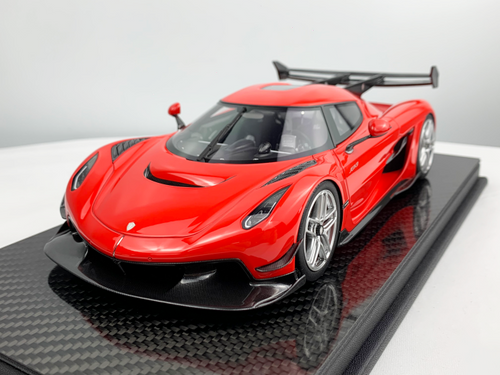 。 1/18 Frontiart Koenigsegg Jesko (Chili Red) Car Model
