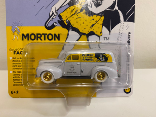 CHASE CAR 1/64 Johnny Lightning 1933 Ford Delivery Van White