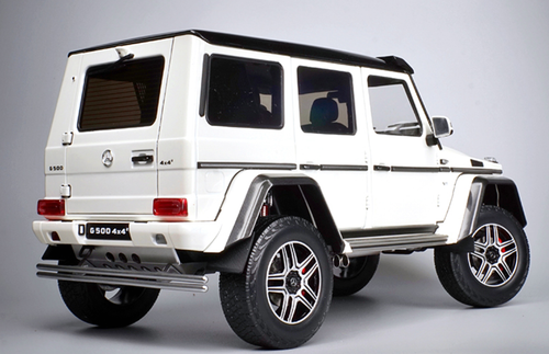 1/18 Almost Real AR Mercedes-Benz Mercedes G-Class G-Klasse G500 4x4 (White) Diecast Car Model