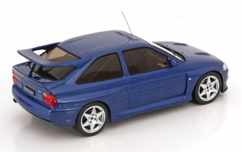 1/43 Ixo 1994 Ford Escort RS Cosworth (Green Metallic) Car