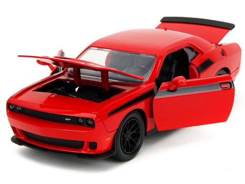 1/24 Jada Glenn 2015 Dodge Challenger (Red) The Walking Dead Diecast Car Model