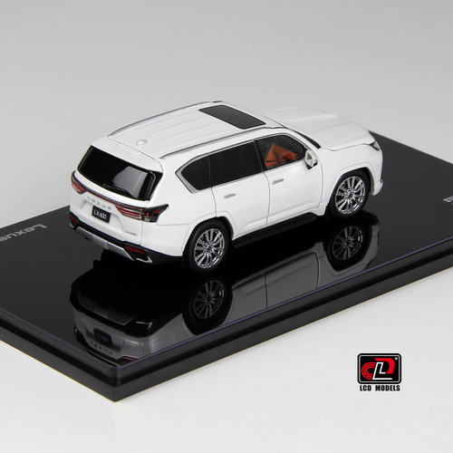 1/43 LCD Lexus LX600 (Silver) Full Open Diecast Car Model