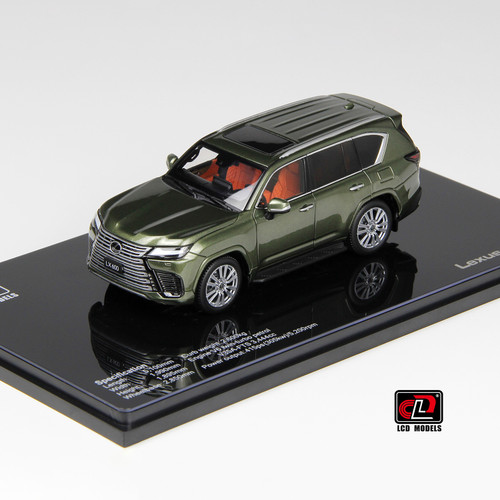 1/18 LCD Model Lexus LX600 (Green) Full Open Diecast Car Model