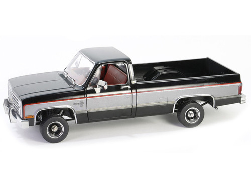 1997 Chevrolet Silverado 3500 Custom Pickup Truck Victory Red 1/18